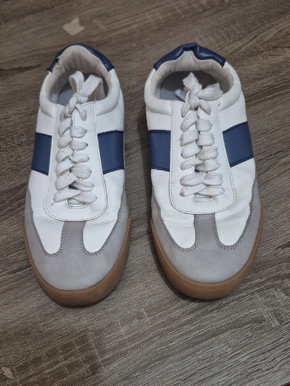 Men's White Sneakers with Navy Stripe and Gum Sole